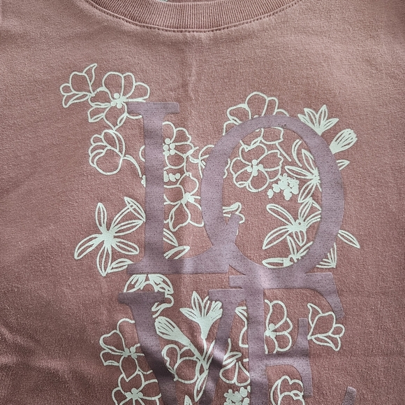 B tween tees - Picture 2 of 4